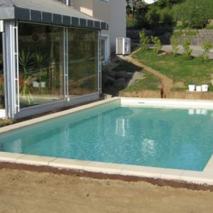 N33-Das-Becken-ist-gef_25C3_25BCllt.jpg